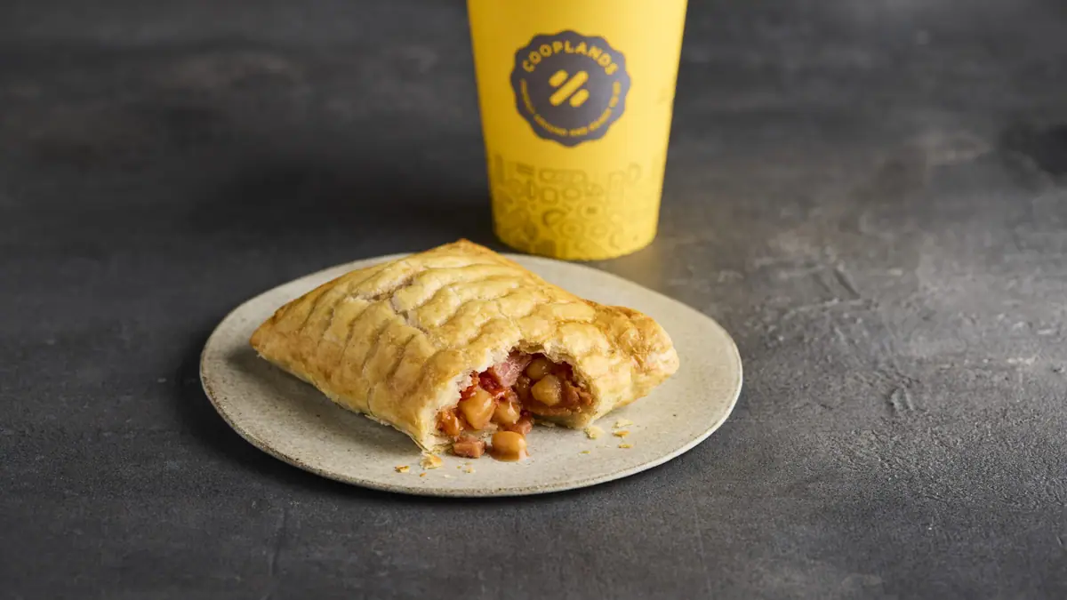 Cooplands – bakery in Immingham town centre
